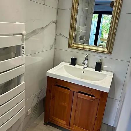 Nocleg ze śniadaniem D'hotes Casarena